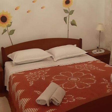 Apartman Bogdan Jelsa  Kültér fotó